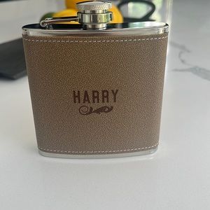 HARRY NEEDS A FLASK
